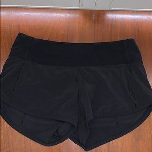 Lululemon Hotty hot shorts. Like new, worn once